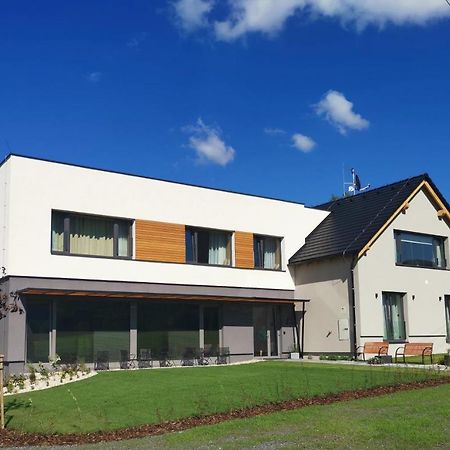 Hotel Maralák Kuncice pod Ondrejníkem Exterior foto