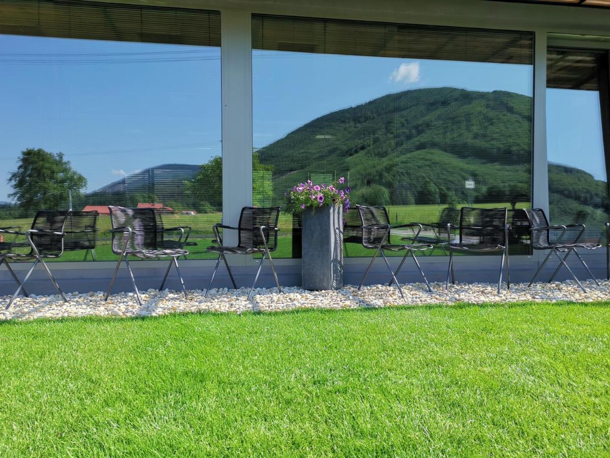 Hotel Maralák Kuncice pod Ondrejníkem Exterior foto