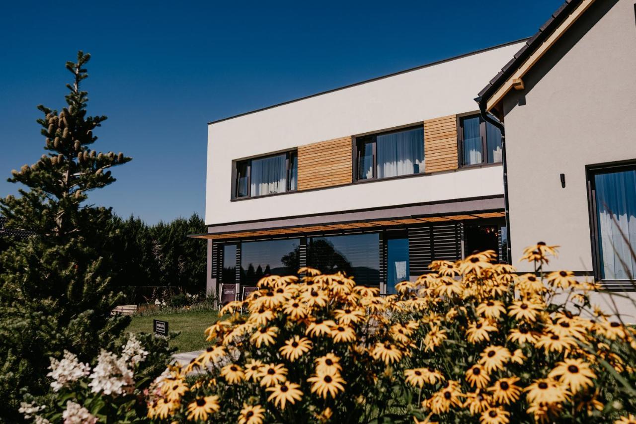 Hotel Maralák Kuncice pod Ondrejníkem Exterior foto